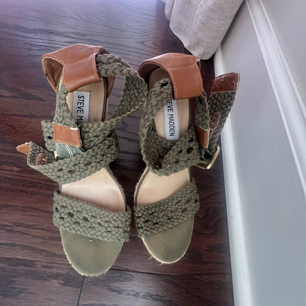 Steve Madden Cali Wedge Sandals